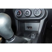 Adaptér pro AUX konektor Mitsubishi