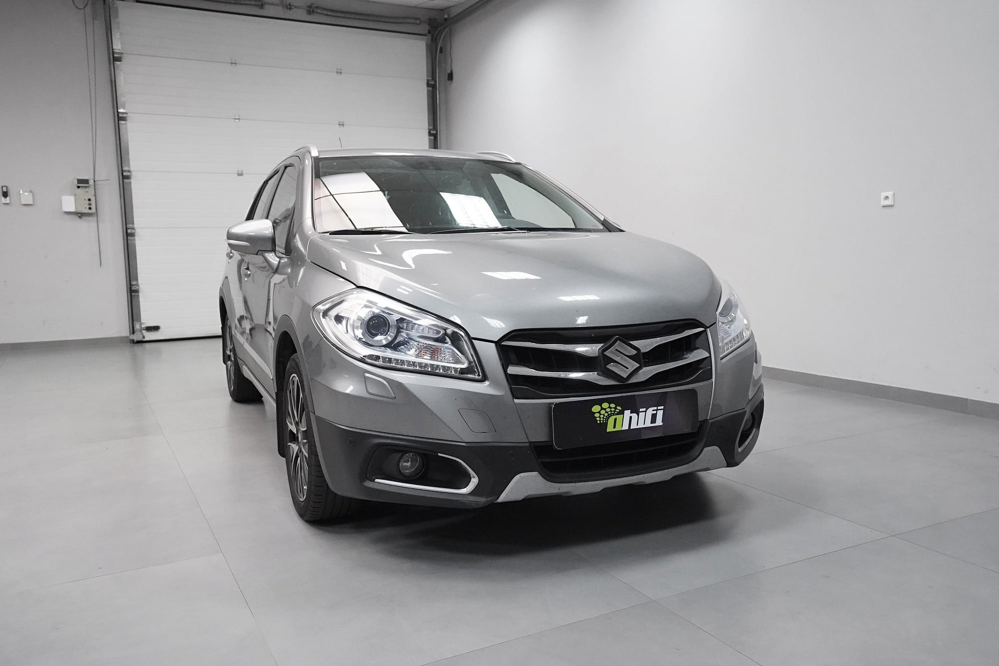Suzuki S-Cross