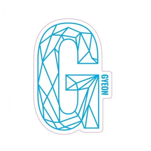 Samolepka Gyeon G Sticker Blue (100 mm x 65,6 mm)