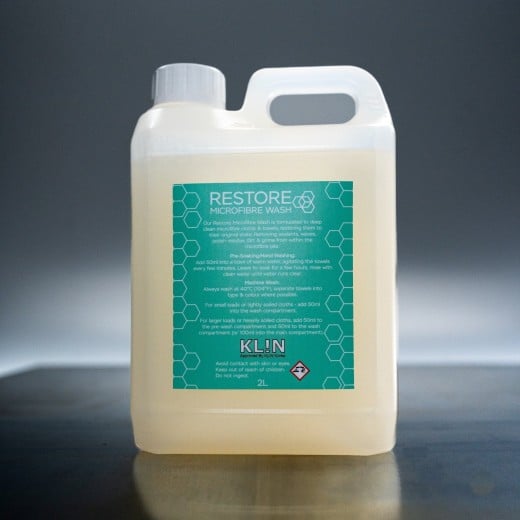 Prací prostředek Carbon Collective Restore Microfibre Wash (2 l)