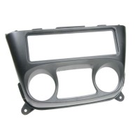 Redukční rámeček autorádia pro Nissan Almera